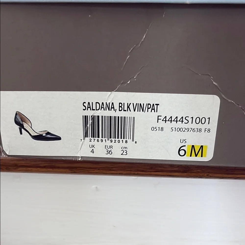 Life Stride Black Heels Classic Pointed-Toe Pumps, size 6 - Picture 7 of 8